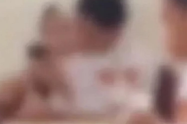 VIRAL Remaja SMP Bolos Sekolah Demi Bikin Video Porno di Rumah Kosong, Diciduk Satpol PP Dalam Posisi Tak Berpakaian 