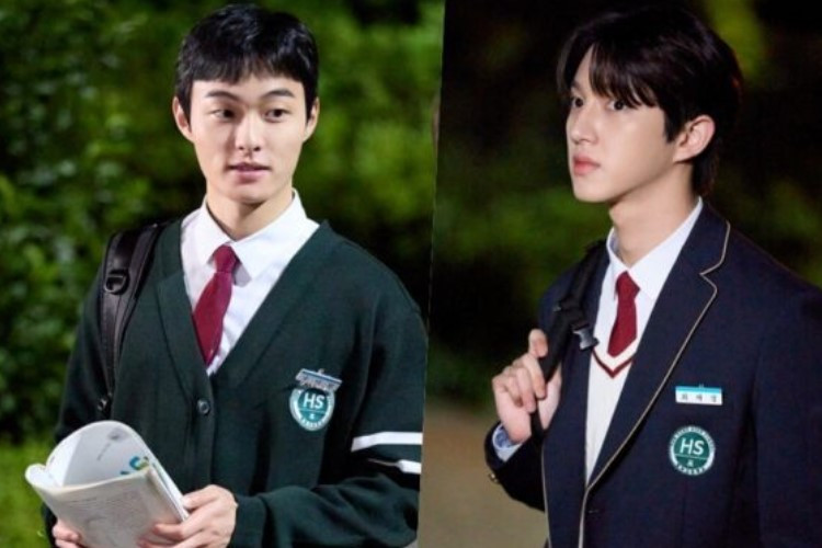 Nonton Drakor High School Return of a Gangster Episode 4 Sub Indo Yi Heon dan Se Kyung Begadang di Sekolah, Ada Apa? 